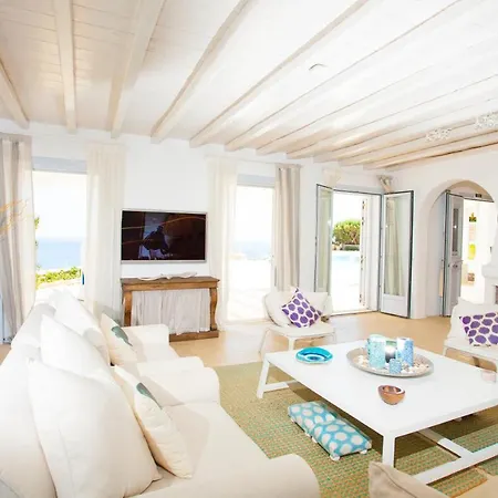 Beachfront Luxury Santa Barbara ヴィラ アノ・メラ