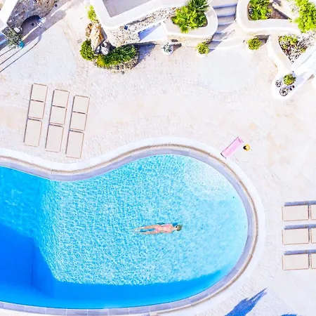 Beachfront Luxury Santa Barbara